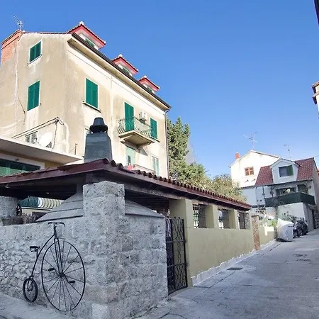 Ξενοδοχείο Sanda